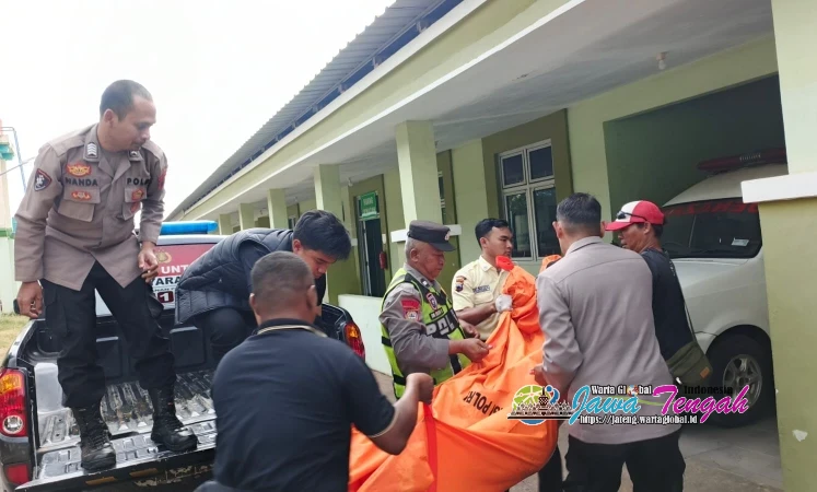 Pria Ditemukan Warga Meninggal di Aliran Irigasi, Polisi Gelar Olah TKP