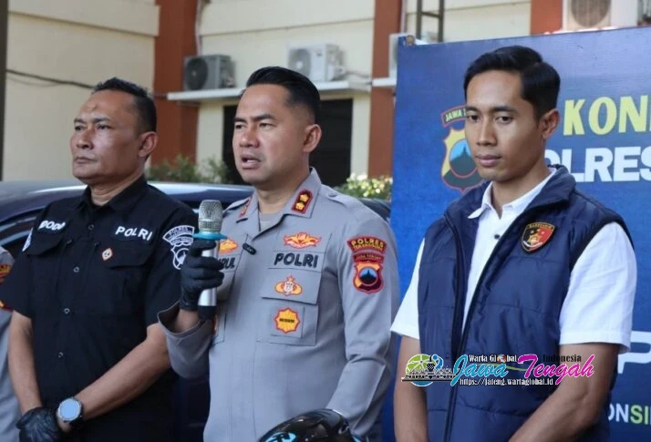 Polisi Tangkap Sindikat Pembobol ATM asal Sumatra Selatan, Dua Pelaku Terancam 7 Tahun Penjara Polisi Tangkap Sindikat Pembobol ATM asal Sumatra Selatan, Dua Pelaku Terancam 7 Tahun Penjara