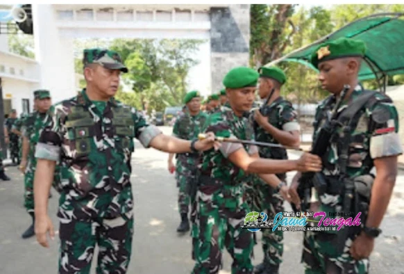 Pangdam IV/Diponegoro Kunjungi Yonif TP 450 dan 451: Prajurit Harus Siap Operasi Tempur